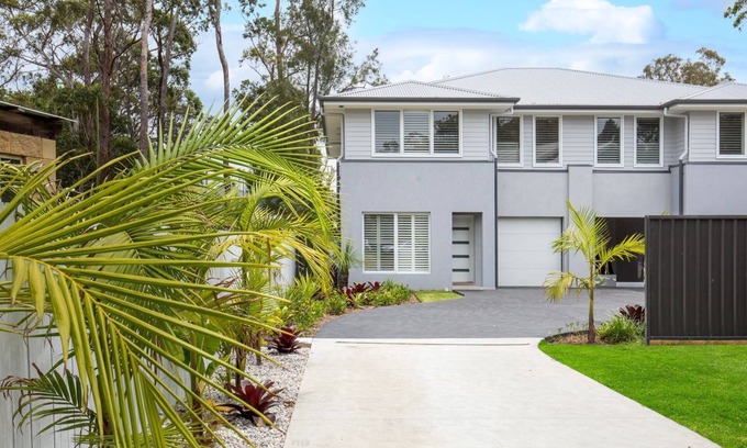 Callala Bay House | The Coast Beach - Pet Friendly - 2 Mins Walk to Bay