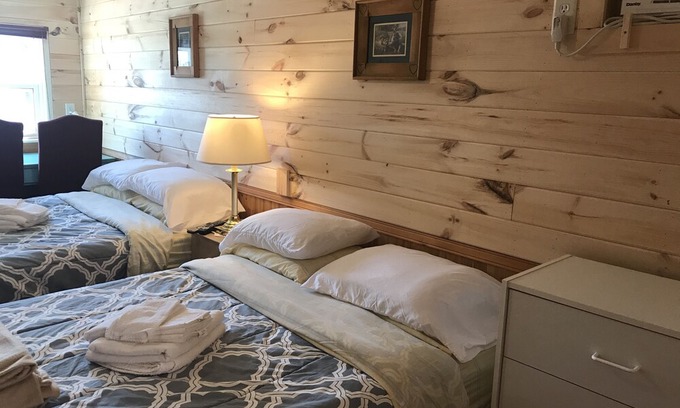 Cape Tormentine Cabin | The Coastal Cabins- Cabin # 5, walking minutes from the sandy beach