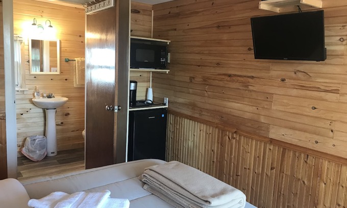 Cape Tormentine Cabin | The Coastal Cabins- Cabin # 1, walking minutes from the sandy beach