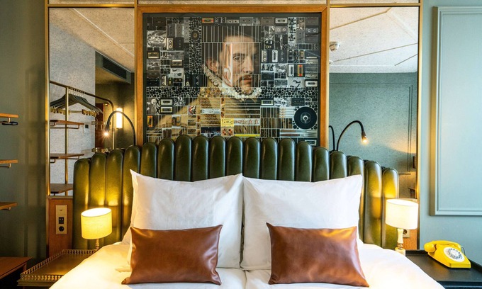 Zuidwal Hotel | The Collector