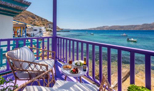 Tripiti House | The Colourful Land Milos