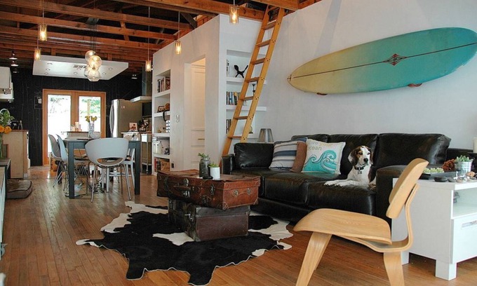 Venice House | The Common House in Venice - Simple and Relaxed Beach Stay