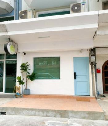 Phahonyothin Apartment | The companions house