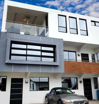 Rancho Chula Vista Apartment | The Condo (by Modern Apartments)