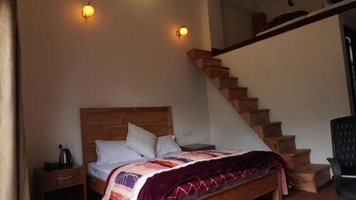 Sankri Hotel | The Conifer Inn