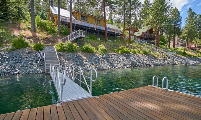 Joseph Cabin | The Copper Lodge at Wallowa Lake