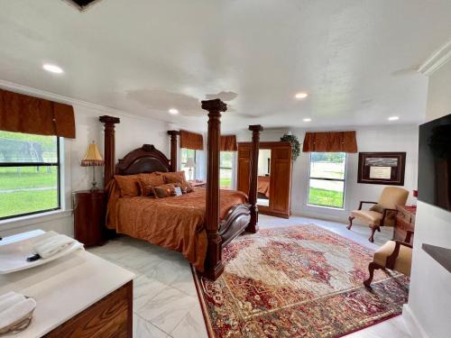 Tyler House | The Cora Suite