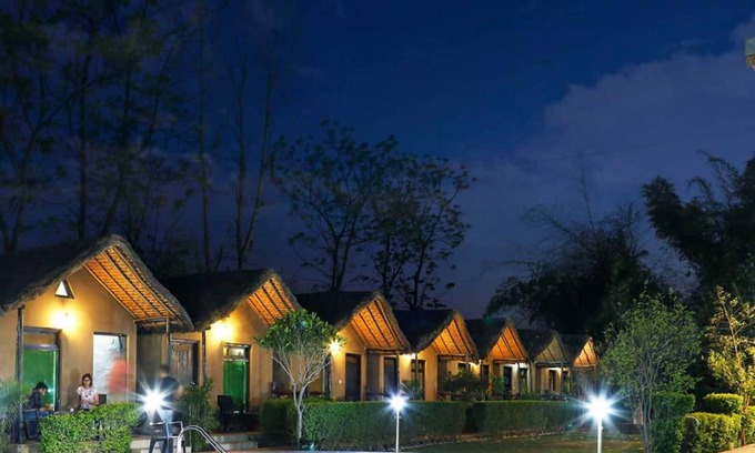 Dhela Hotel | The Corbett view resort
