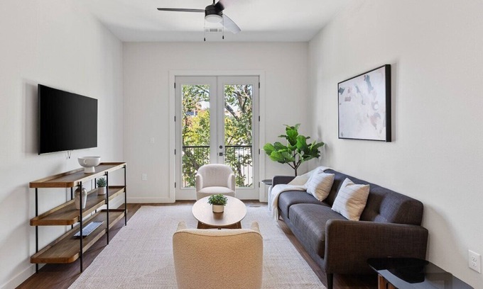 Fort Worth Apartment | The Cornell 1301- 1 bedroom Suite