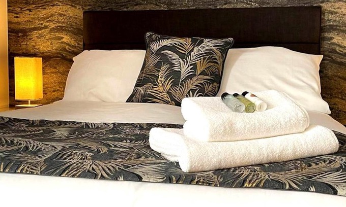 Tudhoe Hotel | The Corner Rooms at The Black Horse Inn