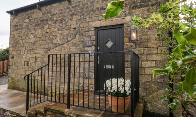 Hayfield Cottage | THE COSY, pet friendly, luxury holiday cottage in Hayfield