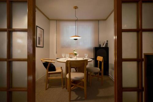 Nokbeon-dong Apartment | The Cotilda nokbeon Seoul 북한산 은평한옥마을 마포 월드컵경기장 불광천 경복궁 종로 명동