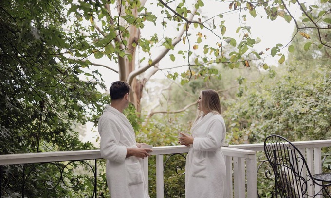Trafalgar South Cottage | The Cottage at Mirador Springs Retreat Gippsland -just 90 mins from Melbourne.
