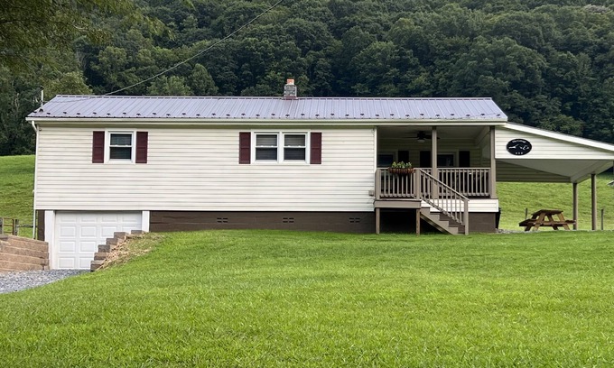 Nebo House | The Cottage at Lick Creek