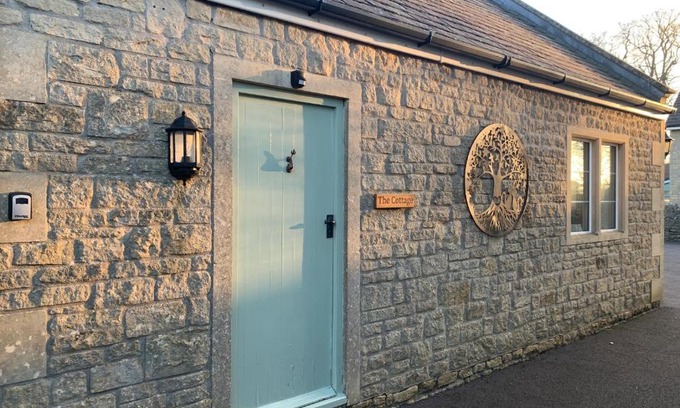Chelynch Apartment | The Cottage at Well House
