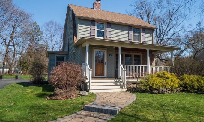 Lakewood House | The cottage by the lake