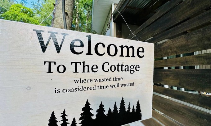 Wasaga Beach House | The Cottage Experience