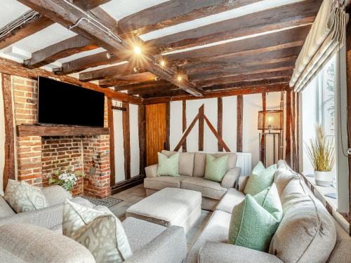 Chelmsford House | The Cottage