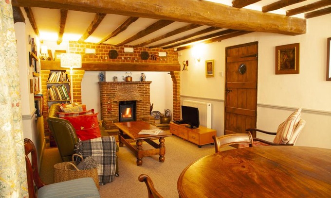 Heathfield House | The Cottage