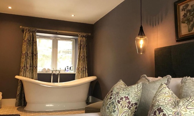 Dunblane House | The Cottage