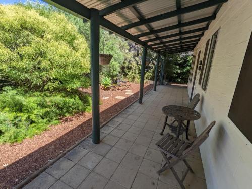 Serpentine-Jarrahdale Bed & Breakfast | The Cottage on George Street