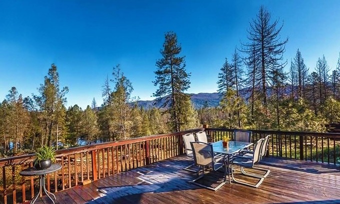 Mariposa House | The Cottage Retreat Yosemite