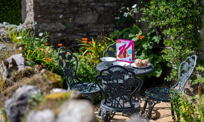 Worton House | The Cottage - Two Bedroom House, Sleeps 4