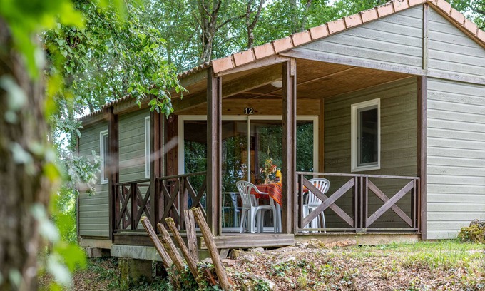 Razac-d'Eymet Ski Chalet | The cottages Dordogne