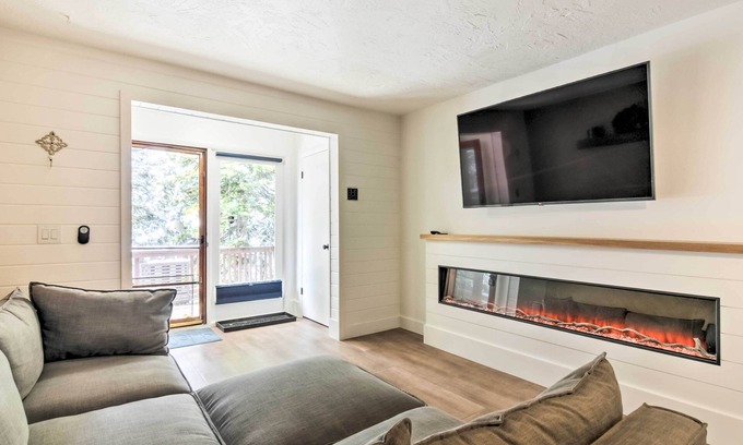 Beaver Condo | The Cottages: Ski-In/Out Retreat - Hike & Explore!