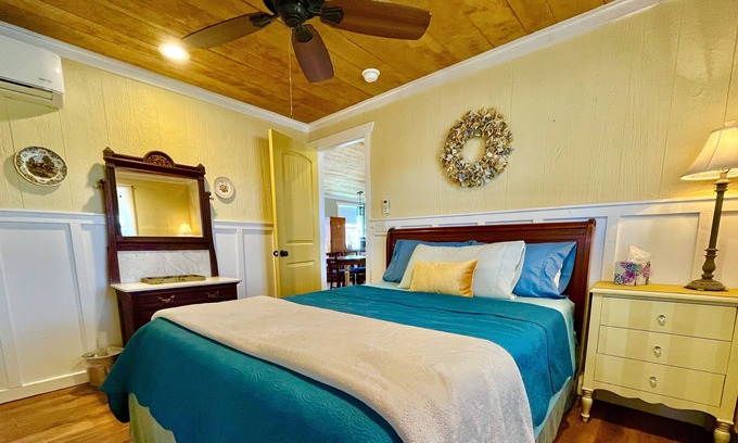 Dripping Springs Other | The Country House- 2 Bedroom/2 Bathroom