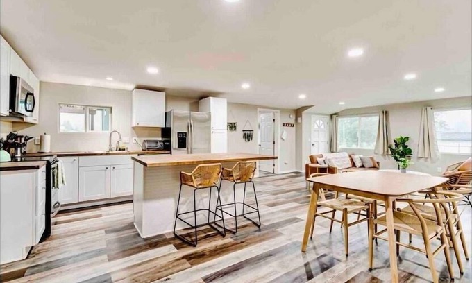 Alvadore House | The Country Retreat- the Getaway!