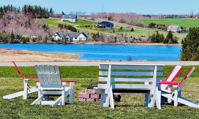 New Glasgow Cottage | The Cowie Cottage, Niseko Riverside by Zen Life n3Bedroom 2 Bath Modern Cottage