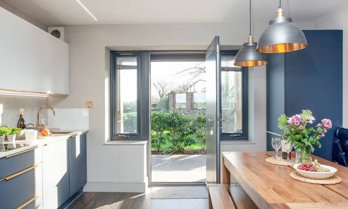 Down Thomas House | The Cowrie - Three Bedroom House, Sleeps 6