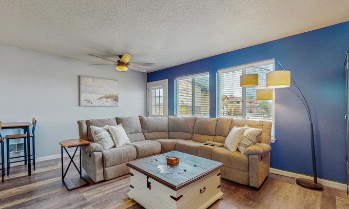 Long Beach House | The Cozy Coast