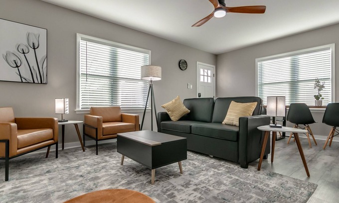 Bartlesville Cottage | The Cozy Cottage