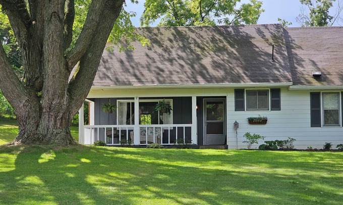 Racine House | The Cozy Country Nook