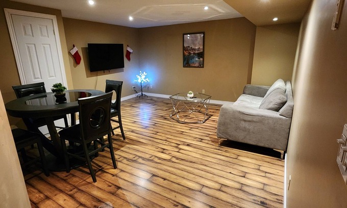 Ingersoll Apartment | The Cozy Den