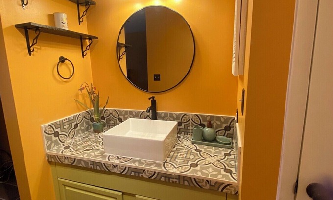Westover Condo | The Cozy Family Retreat, Fayetteville, Fort Liberty, Airborne Paratroopers