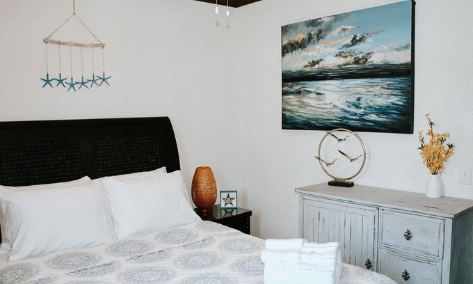 Elberta House | The Crab Shack🦀 Cozy 2/BR home~14 miles from the beach