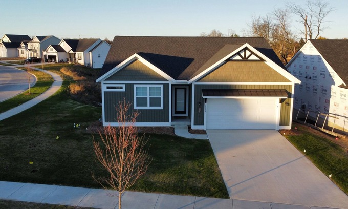 Kentwood House | The Crash Pad 1