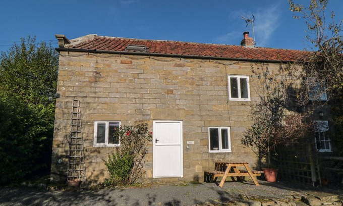 Hartoft House | THE CROFT, family friendly, character holiday cottage in Pickering