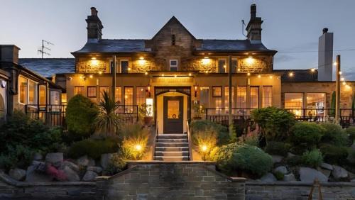 Sheffield Hotel | The Cross Scythes