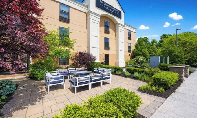 Newburgh Hotel | The Crossroads Hotel, Newburgh