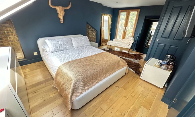 Grove Apartment | the crown loft