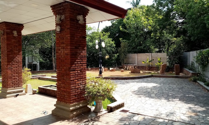 Dambulla House | The Crown Hotel Dambulla