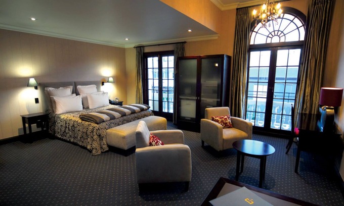 Ahuriri Hotel | The Crown Hotel Napier
