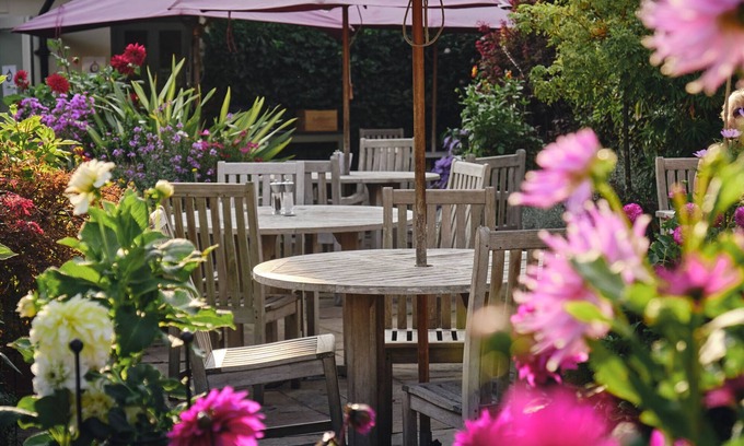 Stoke by Nayland Hotel | The Crown Stoke By Nayland