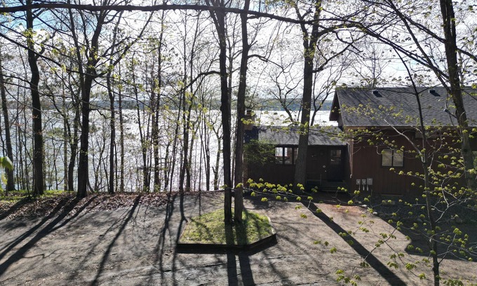 Deerwood Cabin | The Cuyuna "Retro Retreat" Family Lake Home