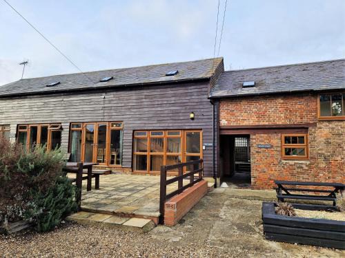 Ivinghoe House | The Dairy
