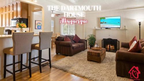 Nob Hill House | The Dartmouth House